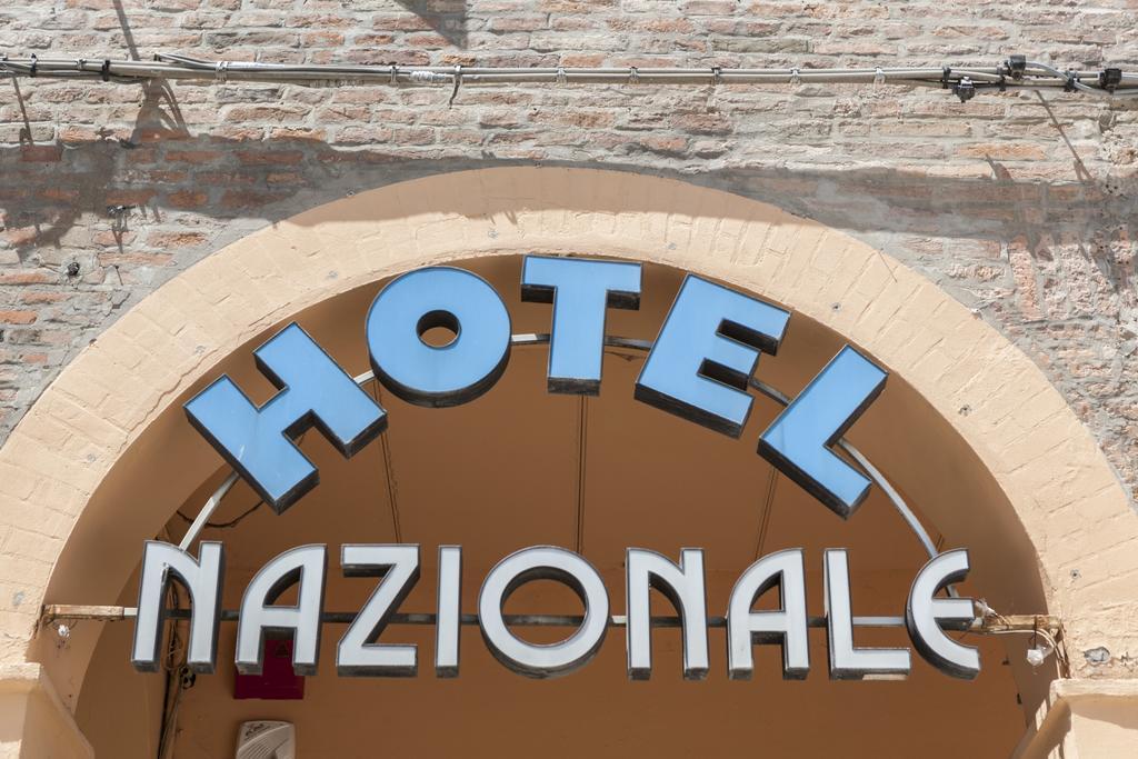 פררה Hotel Nazionale מראה חיצוני תמונה